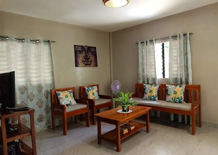 Ferienhaus House Banaba Tree *