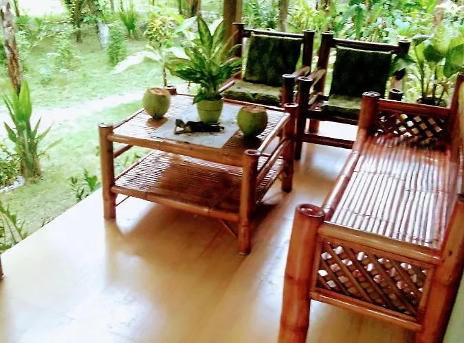 Ferienhaus House Banaba Tree Samboan